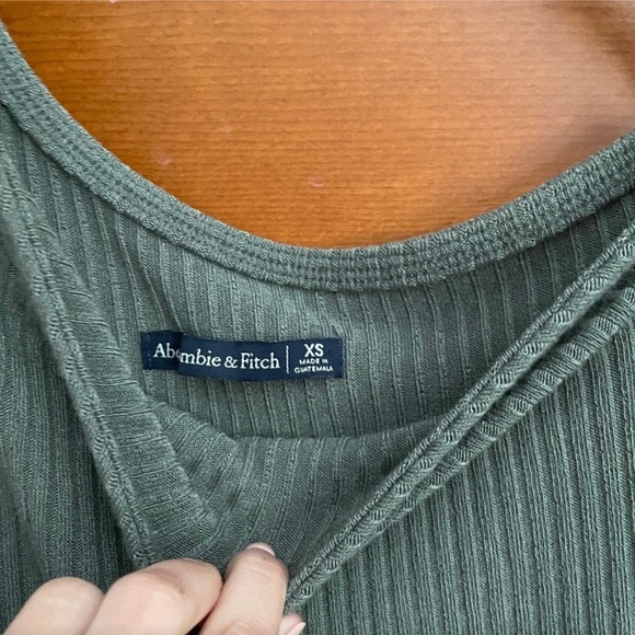 Abercrombie & Fitch Dresses & Skirts - Abercrombie & Fitch Green Ribbed Top